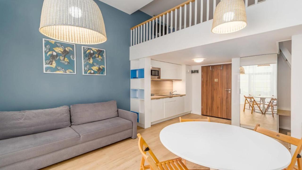 Holiday Home Aparthotel 009 Z Balkonem Przy Plazy 미엥지즈드로예 외부 사진