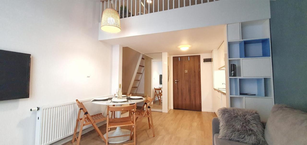 Holiday Home Aparthotel 009 Z Balkonem Przy Plazy 미엥지즈드로예 외부 사진